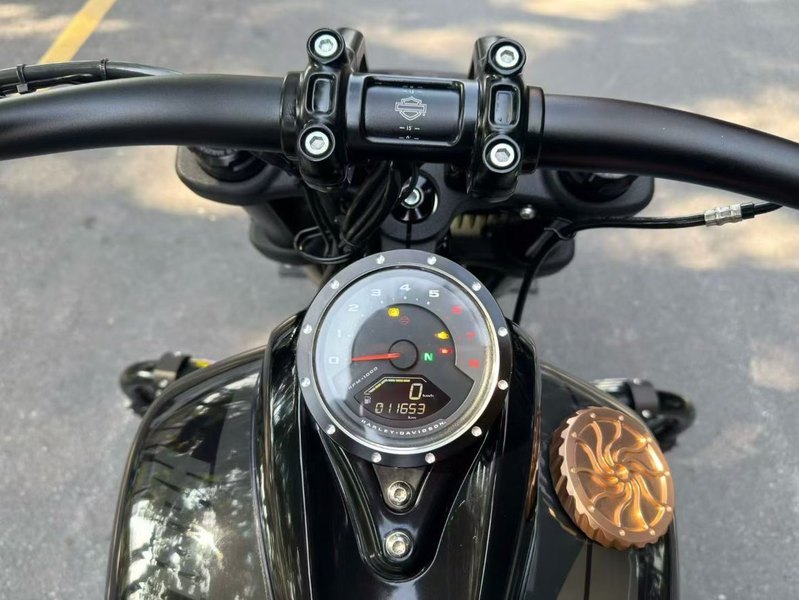 二手哈雷戴维森肥霸 Fat Bob