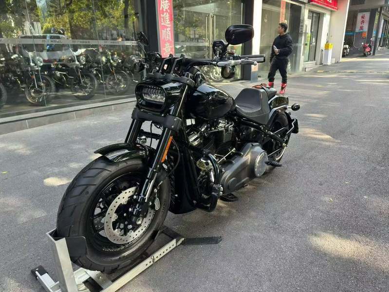 二手哈雷戴维森肥霸 Fat Bob
