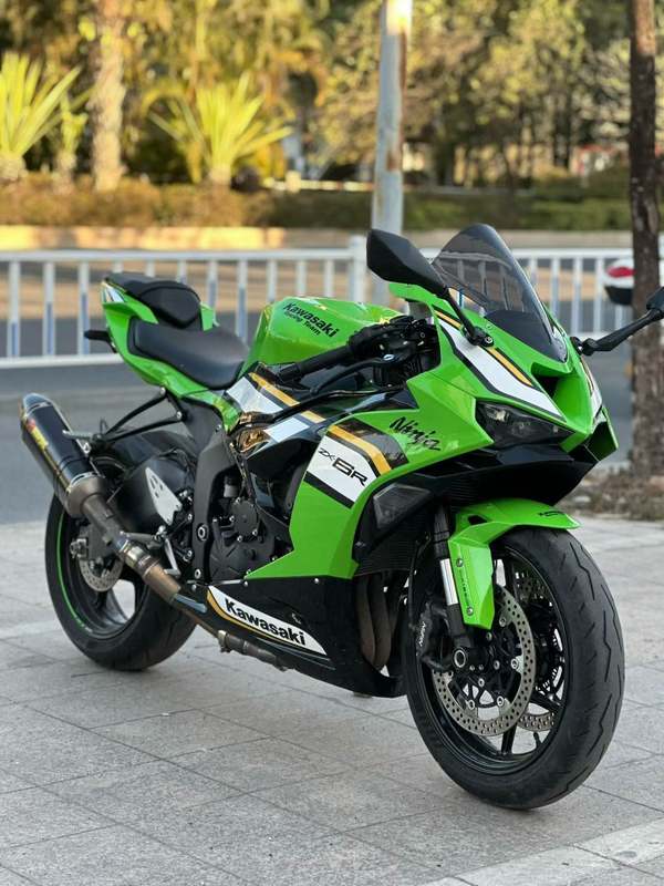 二手川崎Ninja ZX-6R 
