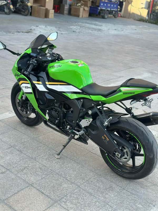 二手川崎Ninja ZX-6R 
