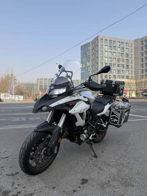 二手贝纳利金鹏 TRK502