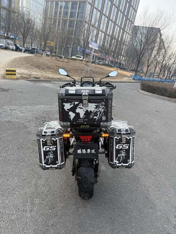 二手贝纳利金鹏 TRK502