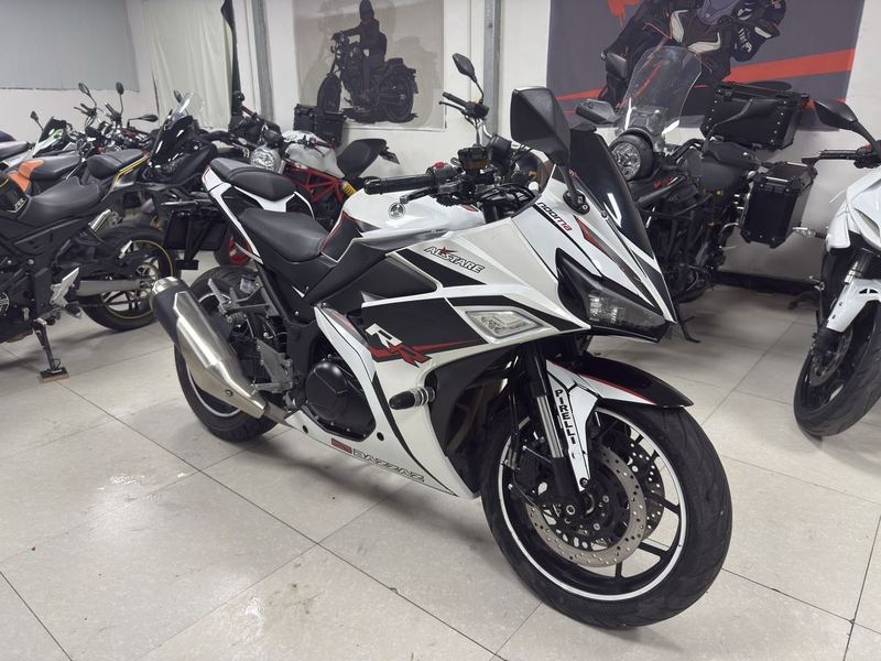 二手诺马魅影 255S