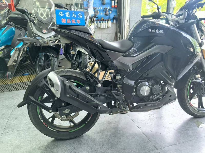 二手贝纳利小迅龙 BN150S