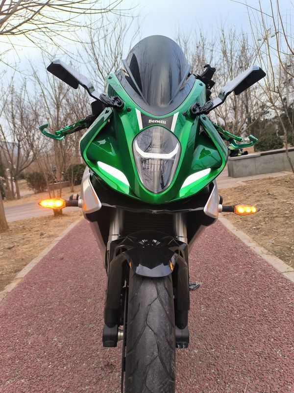 二手贝纳利龙卷风 Tornado 252R