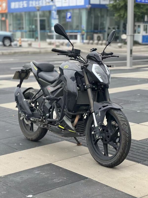 二手贝纳利小迅龙 BN150S