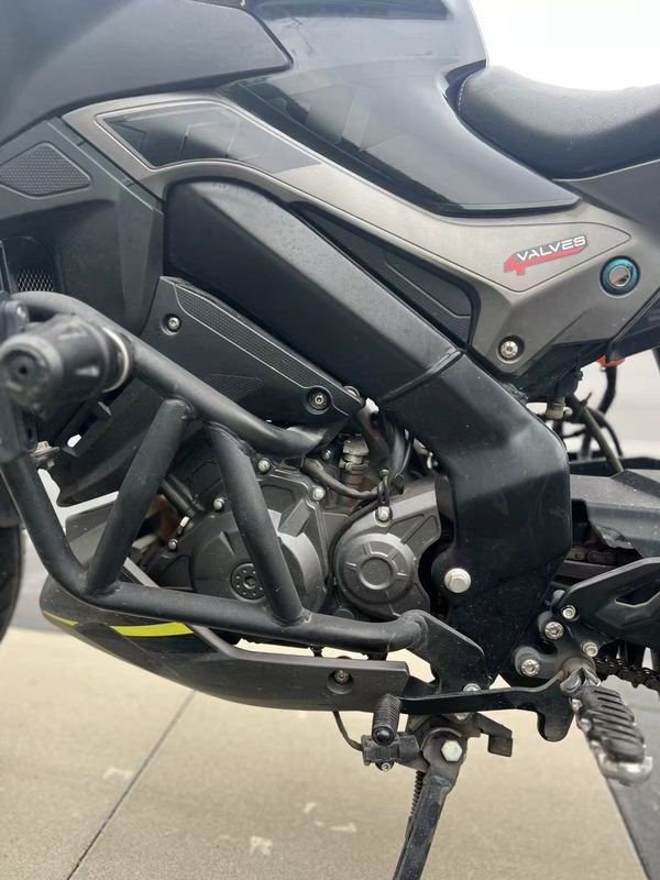 二手贝纳利小迅龙 BN150S