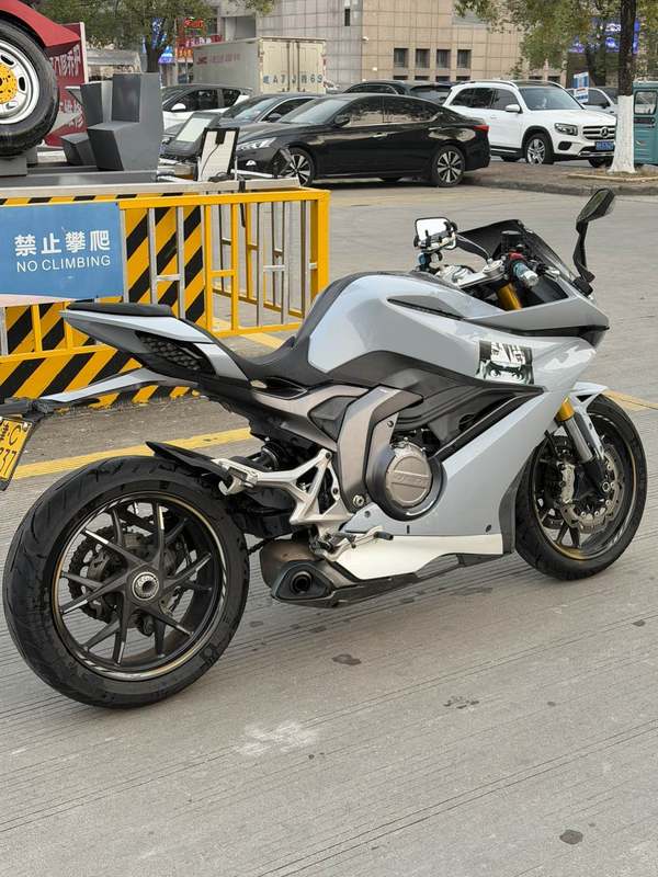 二手杰迪Vision K750