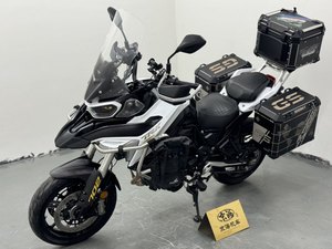 二手贝纳利TRK702