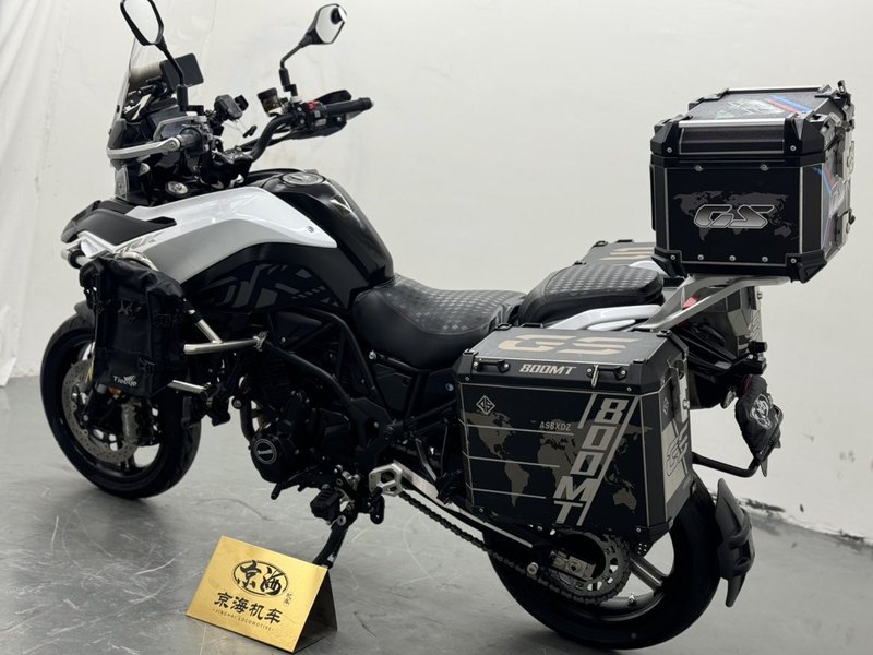 二手贝纳利TRK702