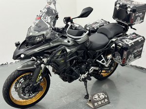 二手贝纳利金鹏 TRK502