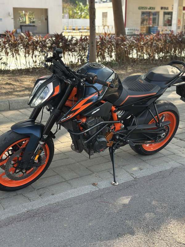 二手KTMR2R890 Duke