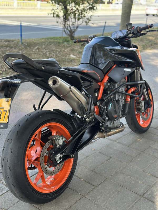 二手KTMR2R890 Duke