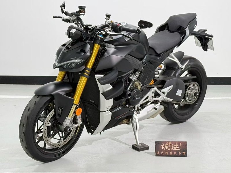 二手杜卡迪Street Fighter V4