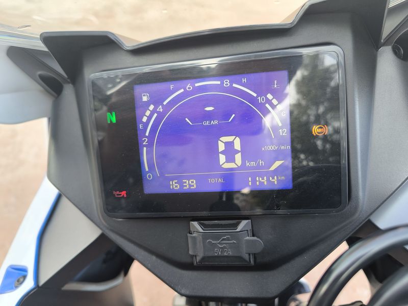 二手贝纳利龙卷风 Tornado 252R