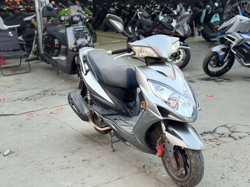 二手光阳弯道情人125 Fi