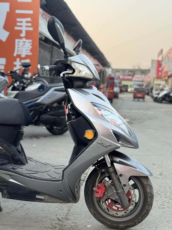 二手光阳弯道情人125 Fi