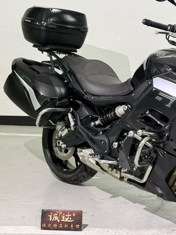 二手贝纳利600GC