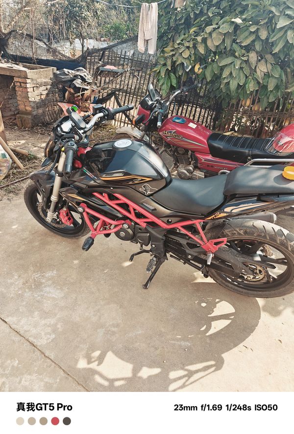 二手贝纳利红宝龙 TNT150i