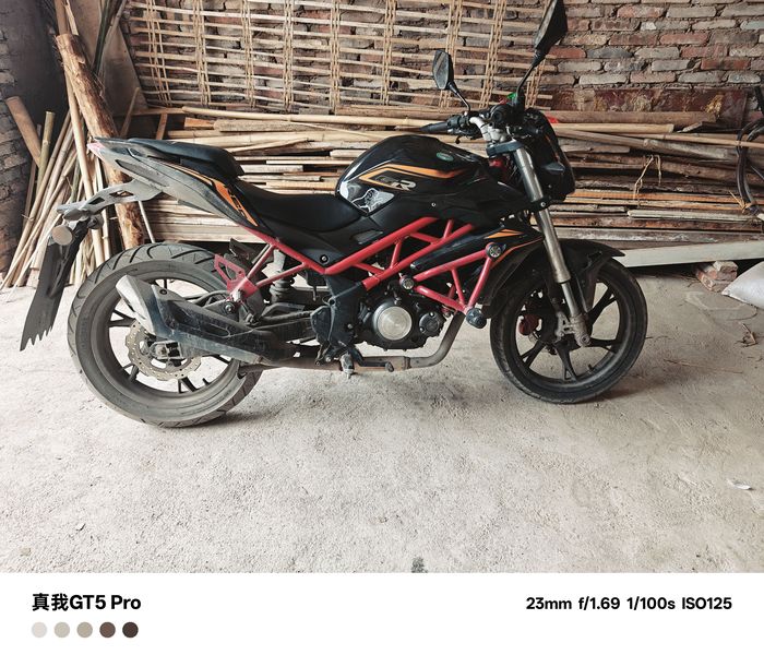 二手贝纳利红宝龙 TNT150i