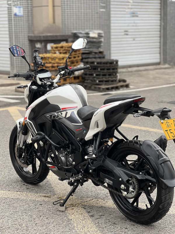 二手贝纳利小迅龙 BN150S