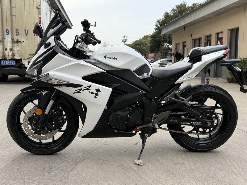 二手诺马魅影 255S