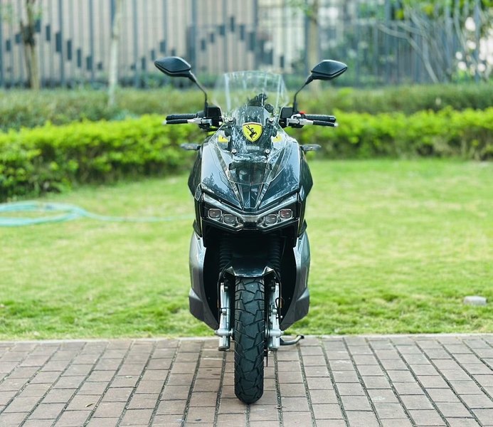 二手布雷斯通极宙 ADV150