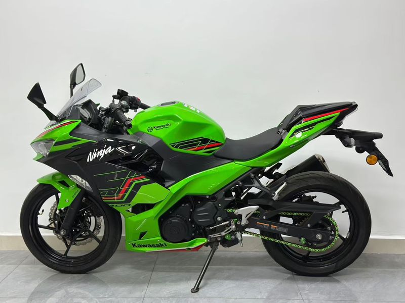 二手川崎Ninja 400