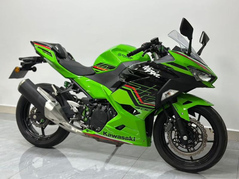 二手川崎Ninja 400