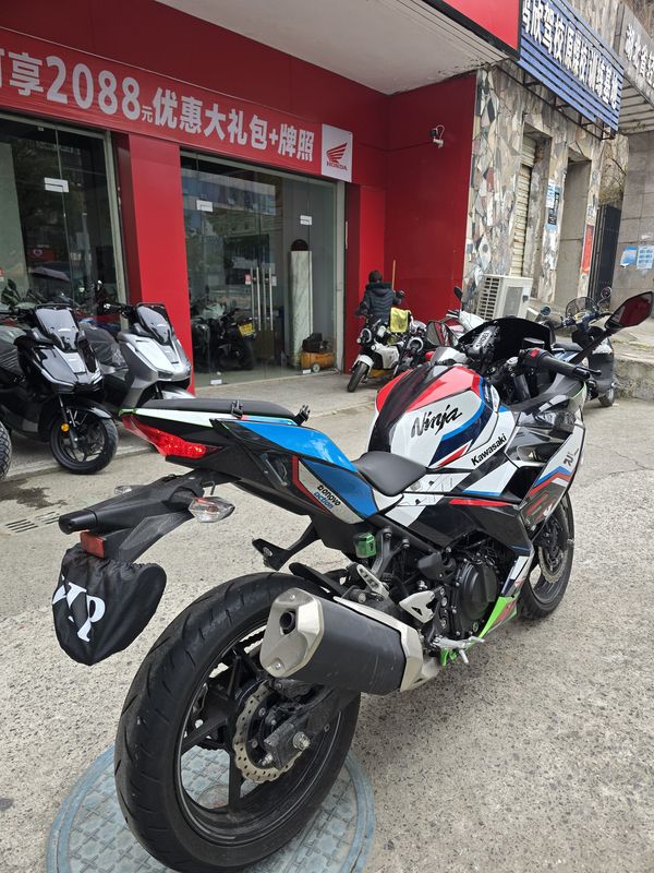 二手川崎Ninja 400