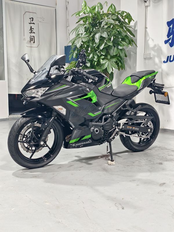二手川崎Ninja 400