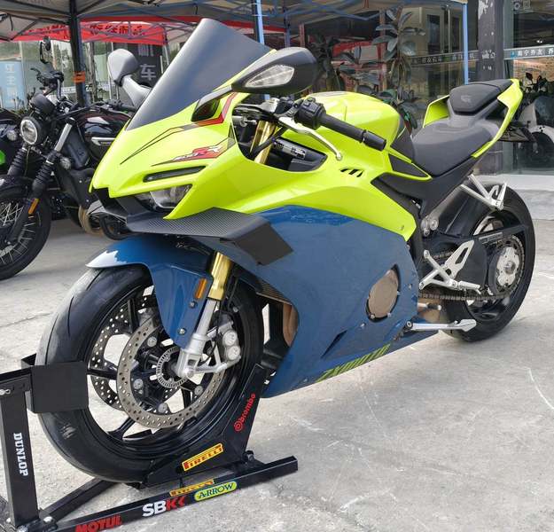 二手张雪机车500RR