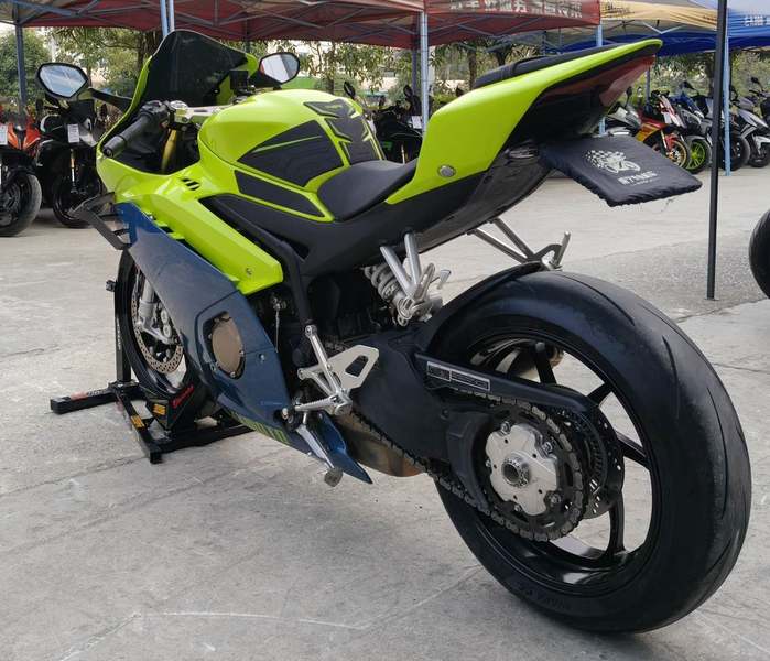 二手张雪机车500RR