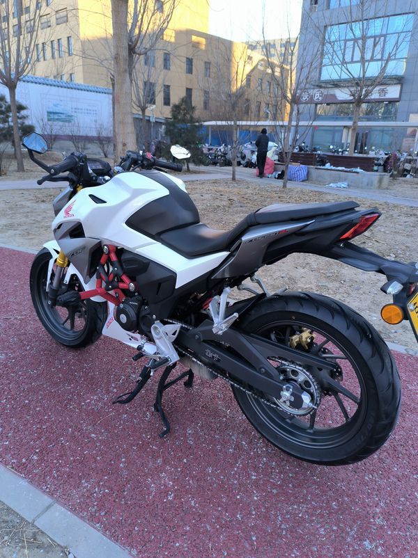 二手新大洲本田CBF190R