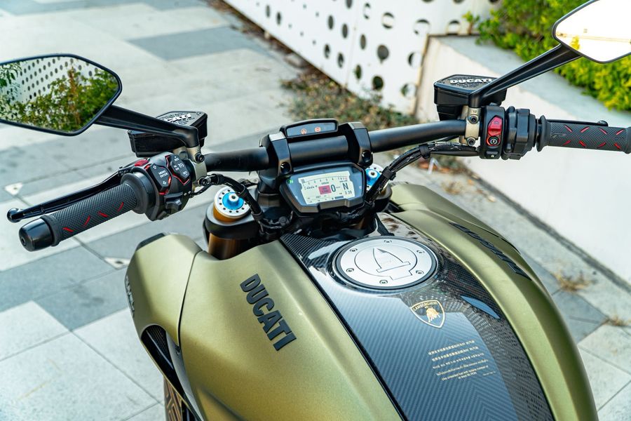 二手杜卡迪Diavel 