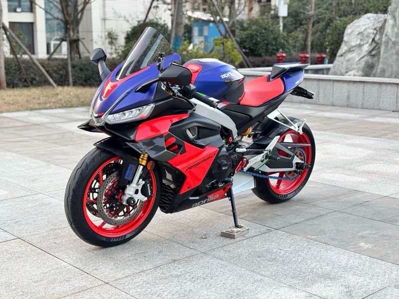 二手阿普利亚RS 660 