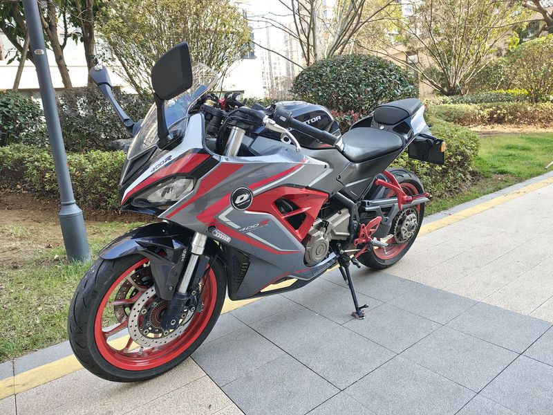 二手QJMOTOR赛400