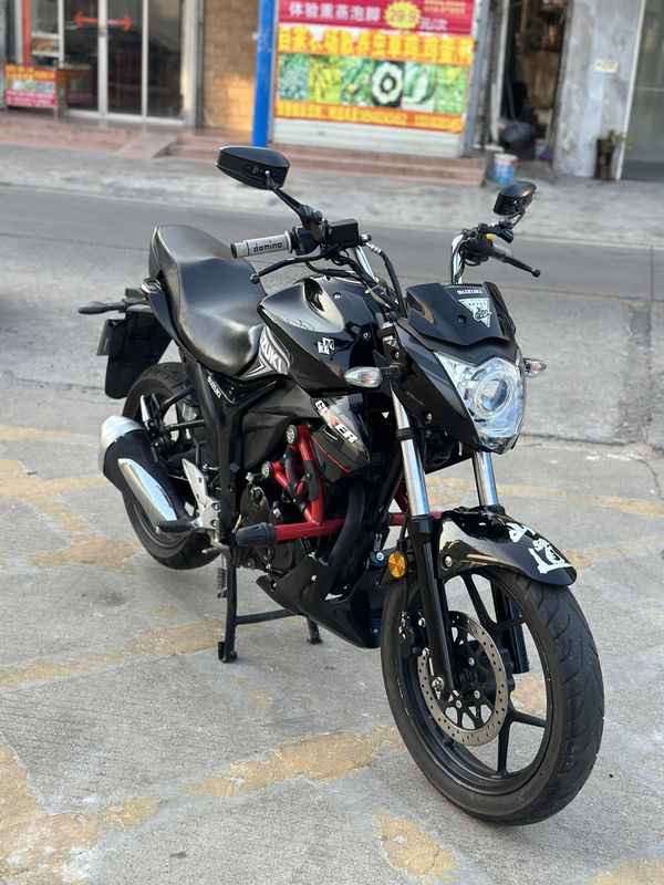 二手济南铃木极客飒 Gixxer 155 NK