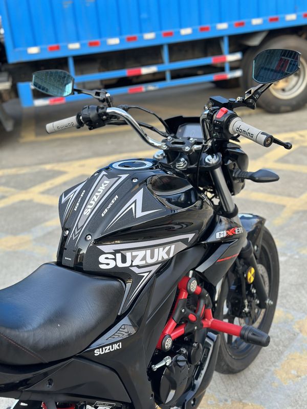 二手济南铃木极客飒 Gixxer 155 NK