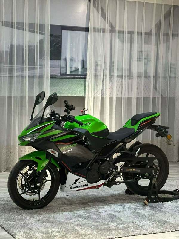 二手川崎Ninja 400