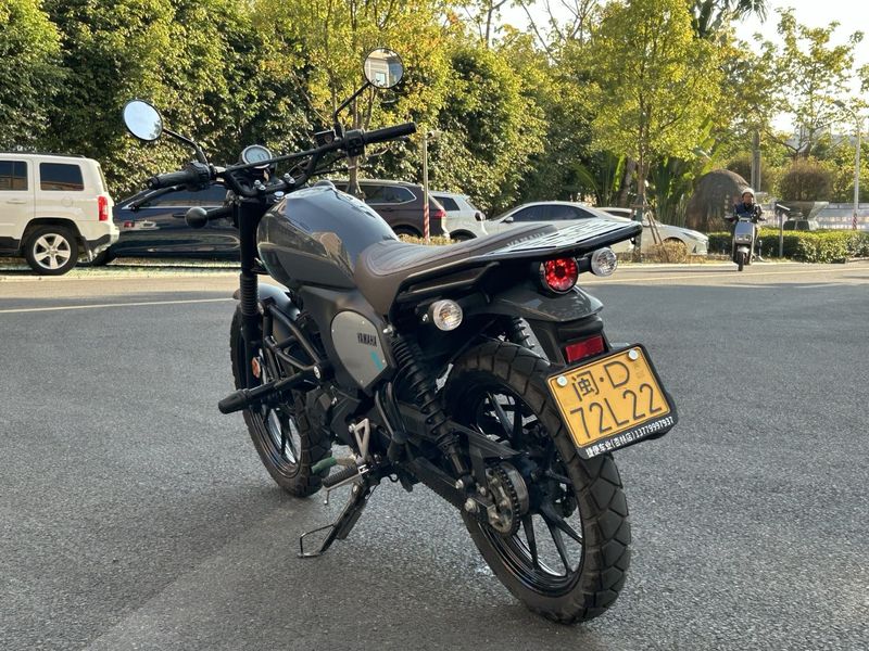 二手建设雅马哈GT150 Fazer