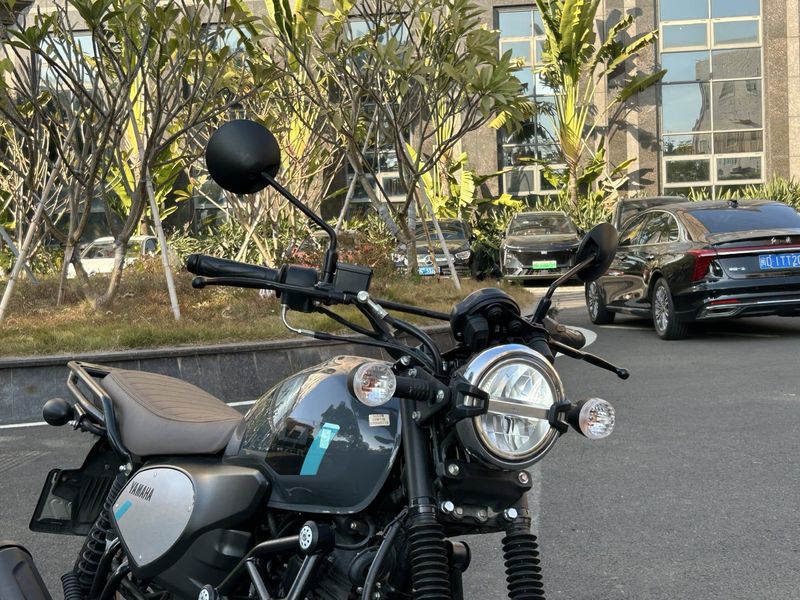 二手建设雅马哈GT150 Fazer