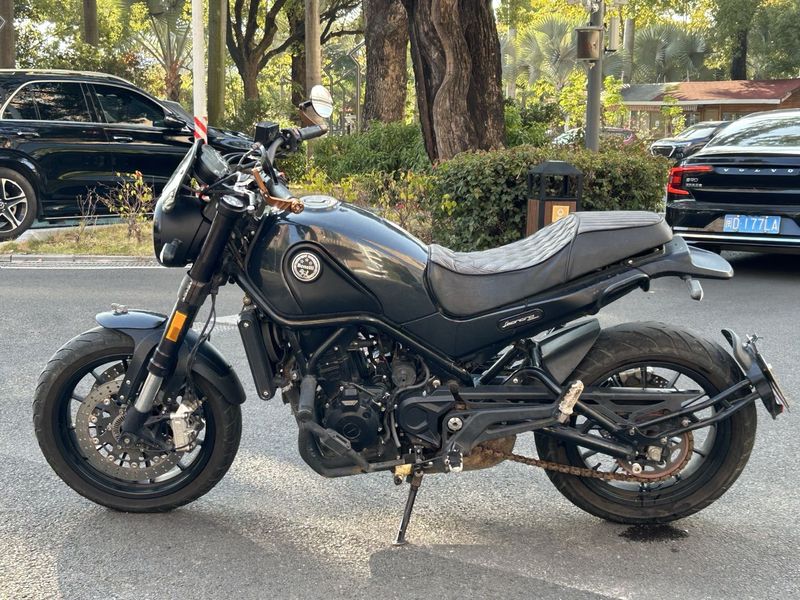 二手贝纳利幼狮 Leoncino 500