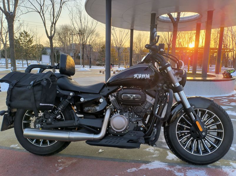 二手奔达Rock300 灰石