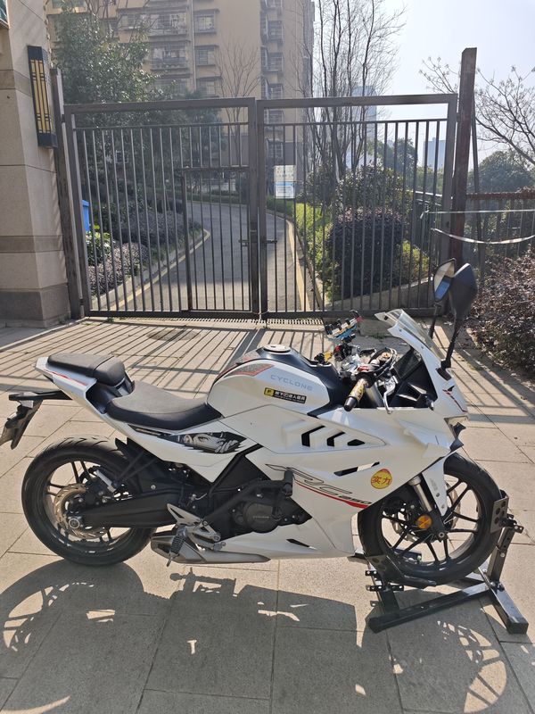 二手赛科龙RC250