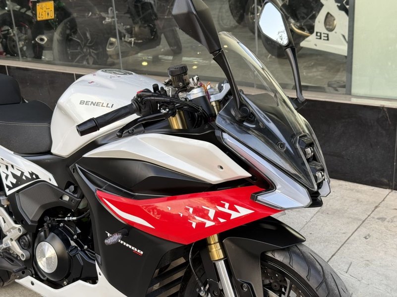 二手贝纳利龙卷风 Tornado 552R