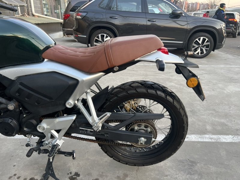 二手五羊本田鸷道 CB190SS