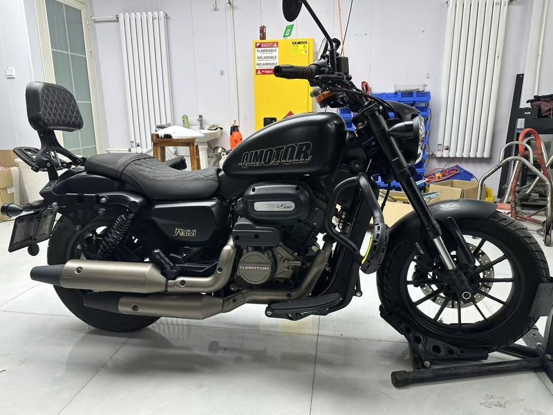 二手QJMOTOR闪300