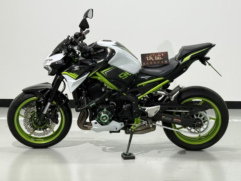 二手川崎Z900