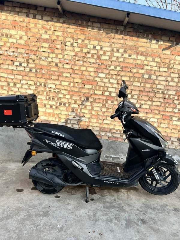 二手五羊本田NX125